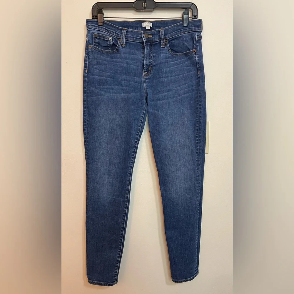J. Crew Women’s Mid Rise Stretch Skinny Medium Wash Denim Jean Size 29/30